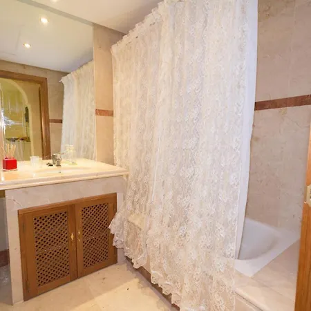 Apartamento Con Encanto En La Playa Estepona